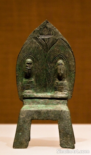 Bronze Mirrors as Tools of Divination and Magic in Ancient China