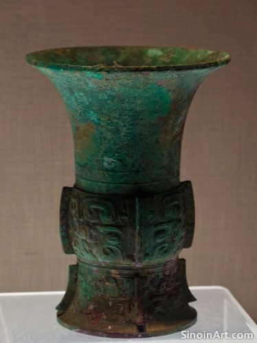 The Enduring Legacy of Chinese Bronze Ware: A Timeless Art Form and Cultural Treasure