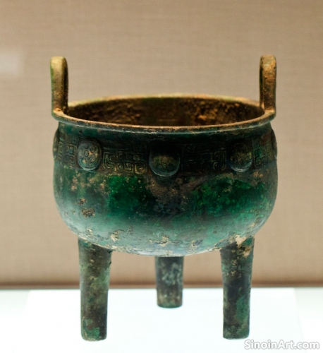 The Use of Bronze in Ancient Chinese Food Preparation and Dining: Utensils and Vessels