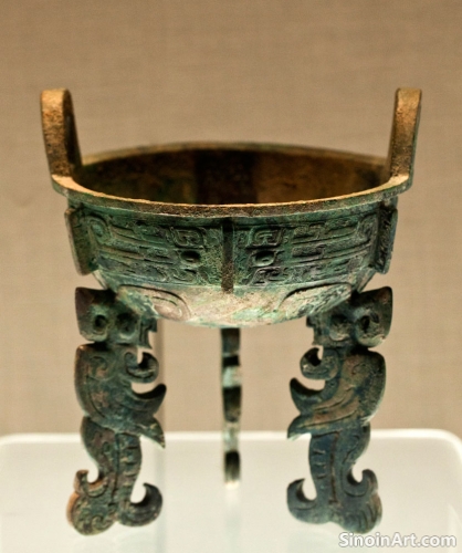 Bronze Ware and Ancient Chinese Astronomy: Decoding Celestial Patterns and Calendars