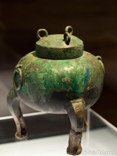 Chinese Bronze Ware in Global Collections: A Transcultural Perspective