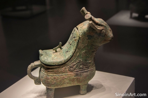 Bronze Ware and the Representation of Power in Ancient Chinese Local Governance: Authority, Control, and Regional Identity