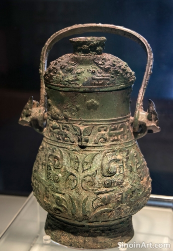 Bronze Vessels and Music Performance in Ancient China: A Multi-Sensory Experience