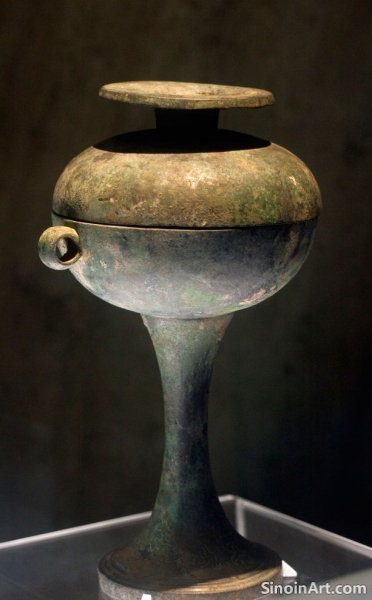 The Use of Bronze in Ancient Chinese Ritual Practice: Beyond Vessels and Symbols