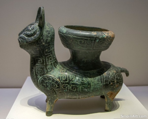 The Symbolism in Chinese Bronze Ware: Decoding the Motifs and Patterns