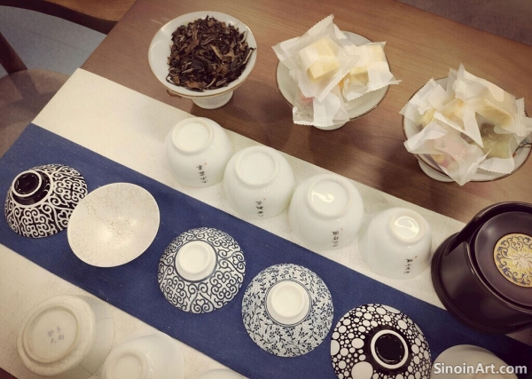 The Variety of Chinese Teas: A Journey Through Flavors and Regions