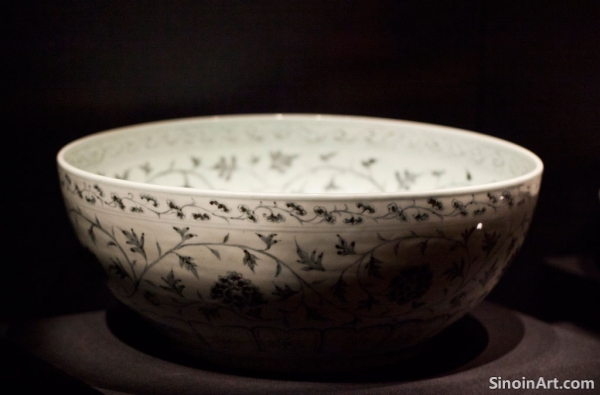 Yuan Ceramics and the Use of 